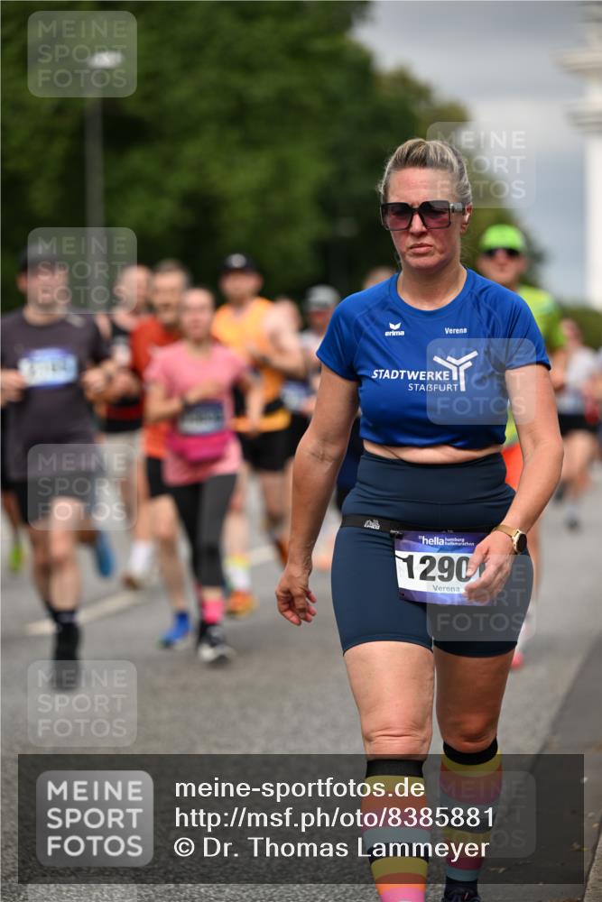 29.06.2025 - hella hamburg halbmarathon Dr. Thomas Lammeyer http://msf.ph/oto/8385881 29.06.2025 10:20:26 Kennedybrücke 1212, 1244, 1599, 2165, 2803, 2912, 3030, 3134, 3156, 3176, 3484, 3648, 3687, 4478, 4583, 4637, 5036, 6024, 6742, 6935, 7158, 7358, 7753, 7792, 8169, 8263, 8295, 8554, 8597, 8645, 8707, 8847, 8857, 9332, 9601, 9628, 9802, 9810, 9891, 10076, 10107, 10139, 10141, 10183, 10292, 10575, 10844, 11236, 11344, 11345, 11428 meine-sportfotos.de