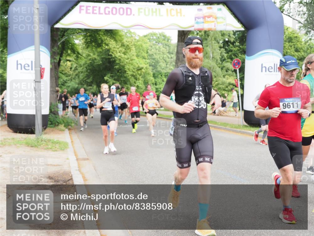 29.06.2025 - hella hamburg halbmarathon MichiJ http://msf.ph/oto/8385908 29.06.2025 10:47:28 Zwischen KM18-KM19 1420, 2391, 4592, 5839, 6201, 6487, 7759, 8191, 8662, 9006, 9611, 10534, 11114, 12862, 17630, 18000, 18757, 19117, 19146, 19159, 19166 meine-sportfotos.de