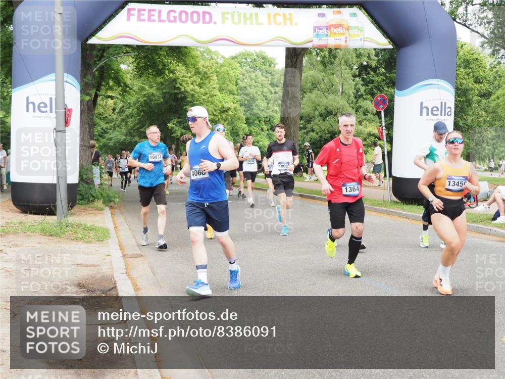 29.06.2025 - hella hamburg halbmarathon MichiJ http://msf.ph/oto/8386091 29.06.2025 10:47:31 Zwischen KM18-KM19 1364, 1420, 1653, 2391, 4068, 4592, 6487, 7759, 8191, 8662, 9006, 9611, 10036, 10534, 13459, 13488, 15673, 17951, 18000, 19117, 19146 meine-sportfotos.de