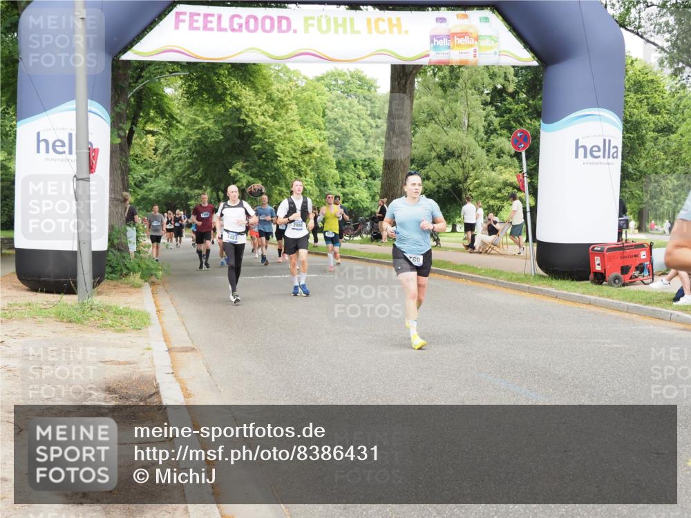 29.06.2025 - hella hamburg halbmarathon MichiJ http://msf.ph/oto/8386431 29.06.2025 10:47:37 Zwischen KM18-KM19 1364, 1453, 1653, 2086, 3097, 4068, 6921, 7033, 8923, 9020, 9021, 10031, 10036, 10943, 13459, 13488, 15525, 15673, 16439, 17860, 17951 meine-sportfotos.de