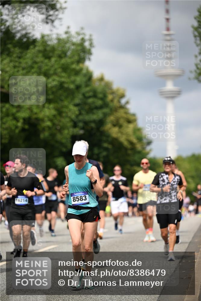 29.06.2025 - hella hamburg halbmarathon Dr. Thomas Lammeyer http://msf.ph/oto/8386479 29.06.2025 10:42:55 Kennedybrücke 1457, 1596, 1721, 2113, 2151, 2486, 2693, 2786, 3094, 3095, 3216, 3242, 3323, 3338, 3841, 3927, 4139, 4155, 4259, 4260, 5085, 5089, 5155, 5161, 5300, 6199, 6200, 6695, 6696, 6751, 7117, 7118, 7119, 7165, 7561, 7692, 7849, 7914, 8583, 8635, 8747, 9004, 9424, 9500, 9689, 9699, 10584 meine-sportfotos.de
