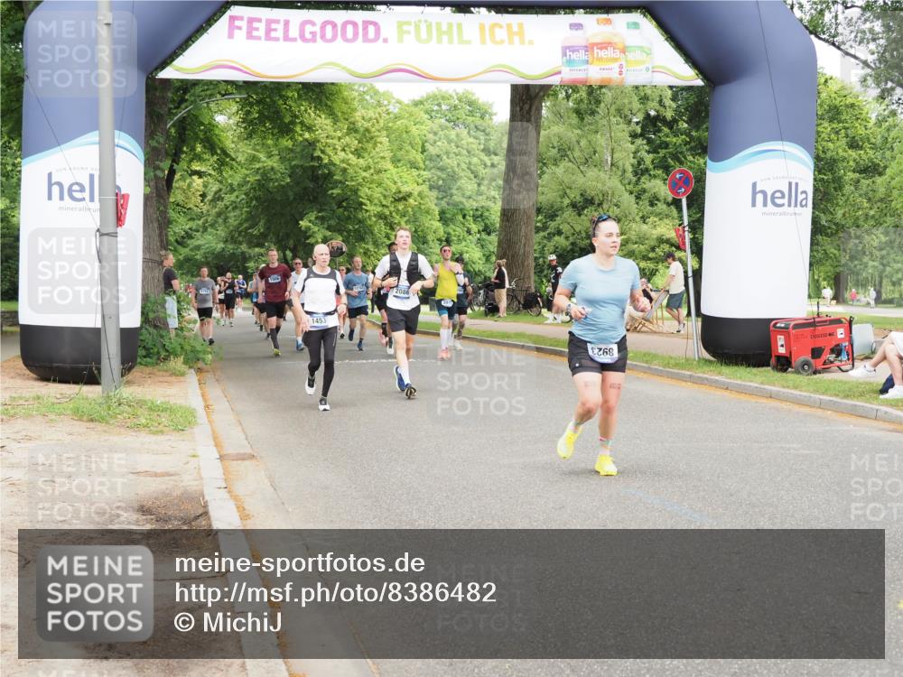 29.06.2025 - hella hamburg halbmarathon MichiJ http://msf.ph/oto/8386482 29.06.2025 10:47:38 Zwischen KM18-KM19 1453, 1653, 2086, 3097, 4068, 6921, 7033, 8923, 9020, 9021, 10031, 10036, 10943, 15525, 15673, 16439, 17860, 17951 meine-sportfotos.de