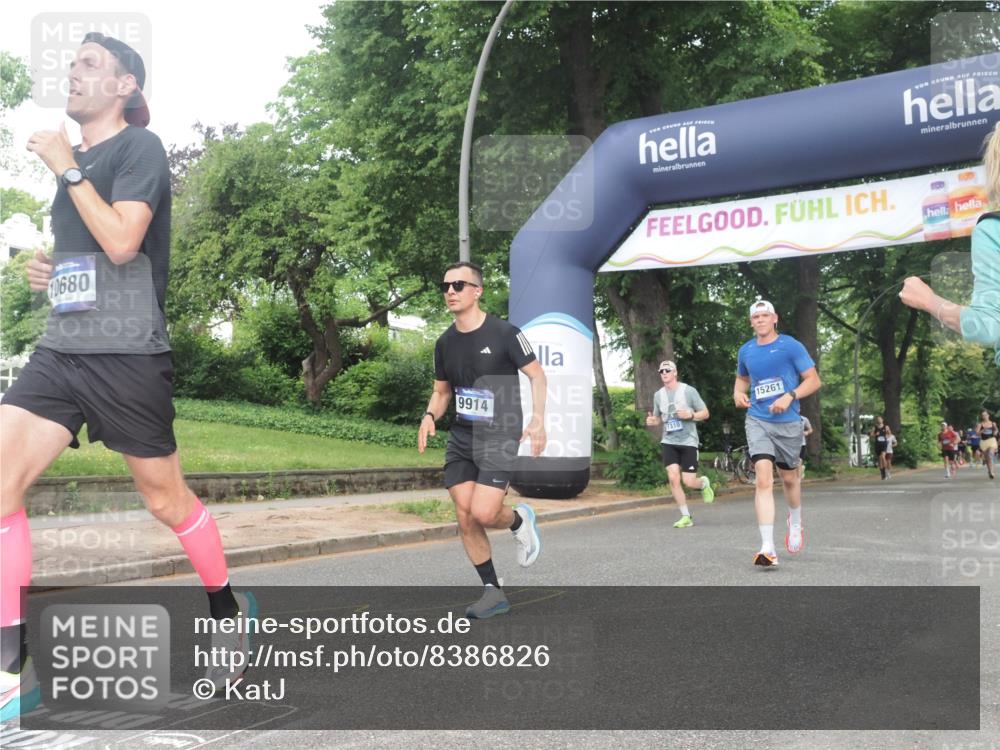 29.06.2025 - hella hamburg halbmarathon KatJ http://msf.ph/oto/8386826 29.06.2025 10:26:05 Zwischen KM18-KM19 2404, 6095, 6529, 7310 meine-sportfotos.de