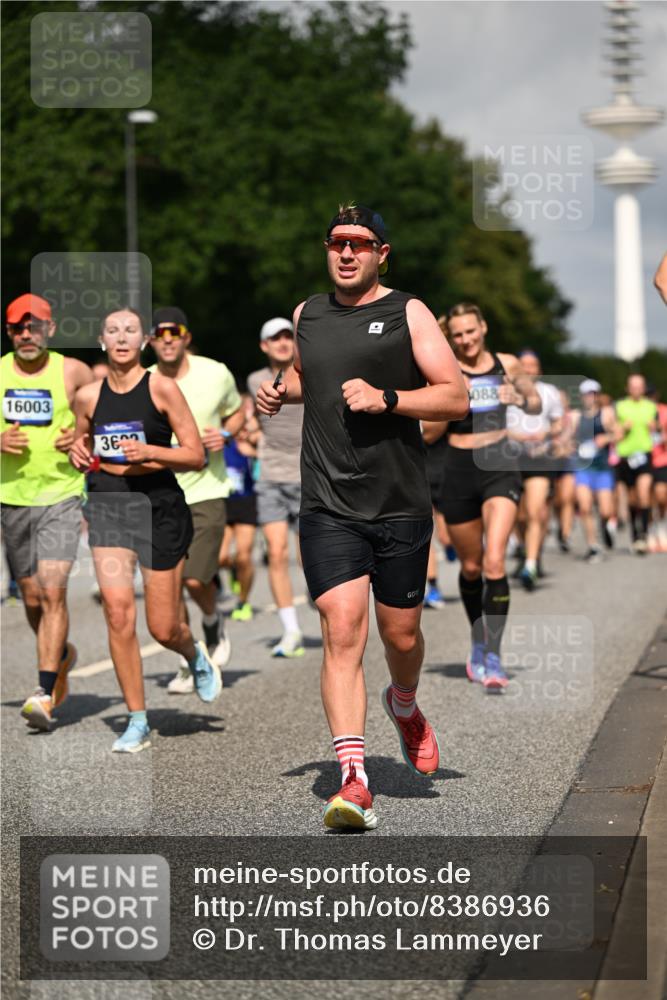 29.06.2025 - hella hamburg halbmarathon Dr. Thomas Lammeyer http://msf.ph/oto/8386936 29.06.2025 09:59:27 Kennedybrücke 1151, 1200, 1216, 1461, 1630, 1683, 1689, 1696, 1706, 2207, 2706, 3213, 3654, 3692, 3945, 4033, 4088, 4121, 4127, 4189, 4324, 4345, 4601, 4847, 4890, 4938, 5421, 5459, 6009, 6421, 6481, 6691, 6938, 7056, 7100, 7224, 7269, 7312, 7332, 7367, 7657, 8139, 8153, 8205, 8216, 8234, 8302, 8454, 8720, 8856, 8899, 8955, 8977, 9491, 9551, 9934, 9959, 10115, 10263, 10811, 11356 meine-sportfotos.de