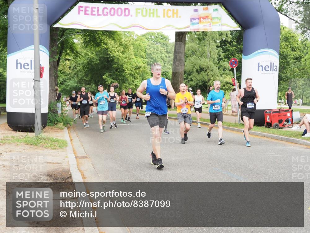 29.06.2025 - hella hamburg halbmarathon MichiJ http://msf.ph/oto/8387099 29.06.2025 10:47:49 Zwischen KM18-KM19 1190, 1414, 2322, 2323, 8421, 8422, 8483, 9752, 11465, 11702, 11782, 12787, 14605, 15901 meine-sportfotos.de