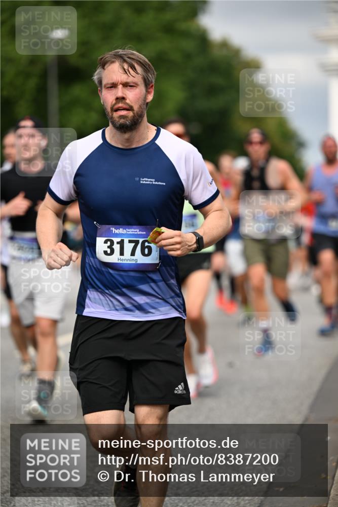 29.06.2025 - hella hamburg halbmarathon Dr. Thomas Lammeyer http://msf.ph/oto/8387200 29.06.2025 10:20:33 Kennedybrücke 1244, 1599, 2165, 2347, 2803, 2912, 3023, 3030, 3134, 3156, 3176, 3484, 3648, 3687, 4478, 4637, 5036, 6024, 6742, 6935, 7158, 7358, 7753, 7792, 8263, 8295, 8317, 8597, 8645, 8707, 8847, 8857, 9091, 9332, 9492, 9628, 9664, 9802, 9810, 9891, 10076, 10107, 10139, 10141, 10183, 10292, 10575, 11236, 11344, 11345, 11428 meine-sportfotos.de