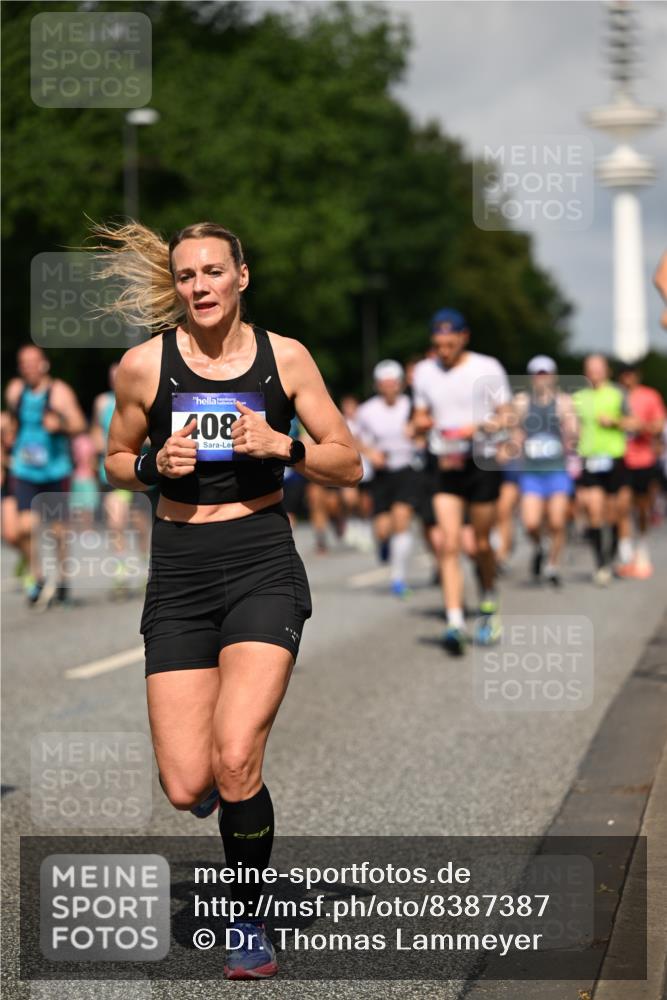 29.06.2025 - hella hamburg halbmarathon Dr. Thomas Lammeyer http://msf.ph/oto/8387387 29.06.2025 09:59:30 Kennedybrücke 1151, 1200, 1216, 1461, 1630, 1689, 1696, 1706, 2207, 3213, 3654, 3692, 3945, 4033, 4088, 4127, 4324, 4345, 4346, 4601, 4847, 4890, 4938, 5421, 5708, 6009, 6481, 6691, 6938, 6994, 7056, 7100, 7224, 7269, 7312, 7332, 7367, 7657, 8139, 8205, 8216, 8234, 8302, 8454, 8856, 8899, 8955, 8977, 9491, 9551, 9934, 10263, 10596, 10811, 11356 meine-sportfotos.de