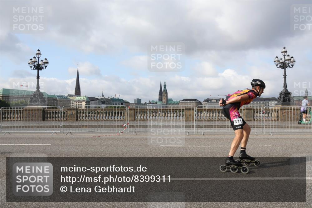 29.06.2025 - hella hamburg halbmarathon Lena Gebhardt http://msf.ph/oto/8399311 29.06.2025 08:53:10 Lombardsbrücke 371, 6569 meine-sportfotos.de