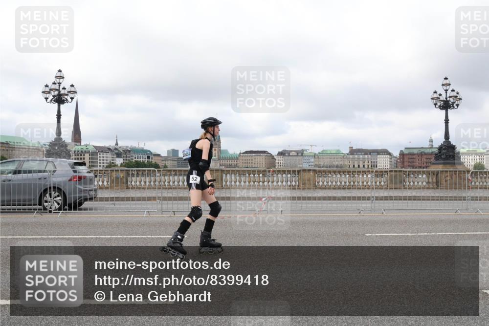 29.06.2025 - hella hamburg halbmarathon Lena Gebhardt http://msf.ph/oto/8399418 29.06.2025 09:18:10 Lombardsbrücke 20052, 52 meine-sportfotos.de