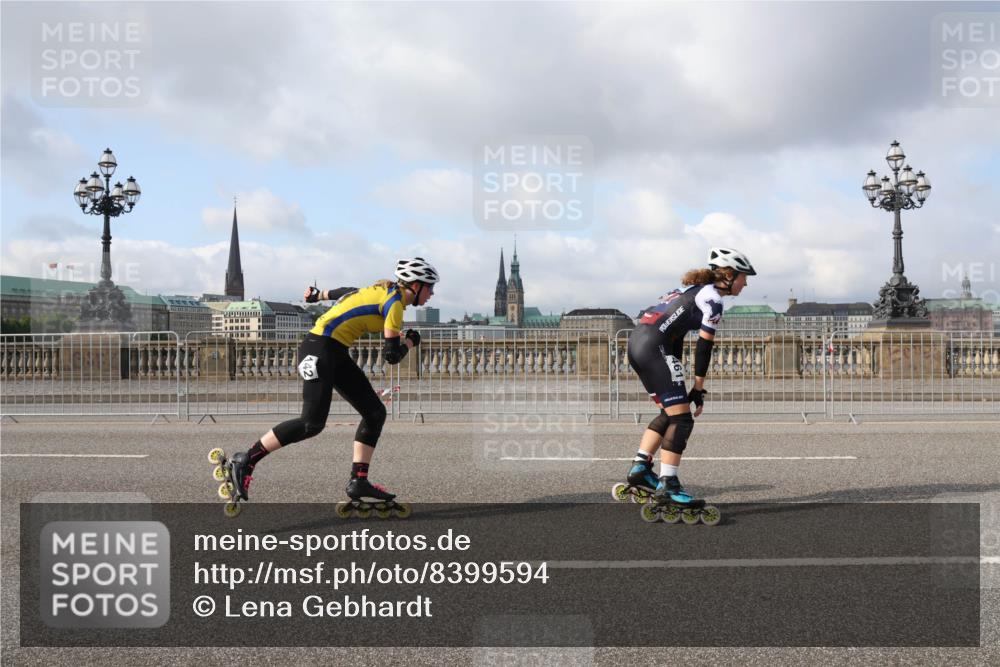 29.06.2025 - hella hamburg halbmarathon Lena Gebhardt http://msf.ph/oto/8399594 29.06.2025 08:53:11 Lombardsbrücke  meine-sportfotos.de