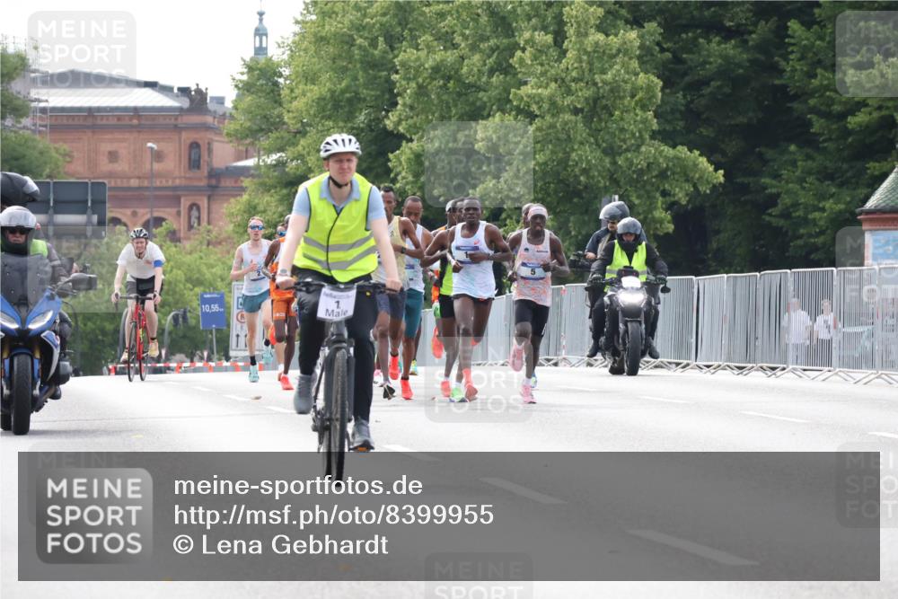 29.06.2025 - hella hamburg halbmarathon Lena Gebhardt http://msf.ph/oto/8399955 29.06.2025 09:31:03 Lombardsbrücke 10, 55, 1 meine-sportfotos.de