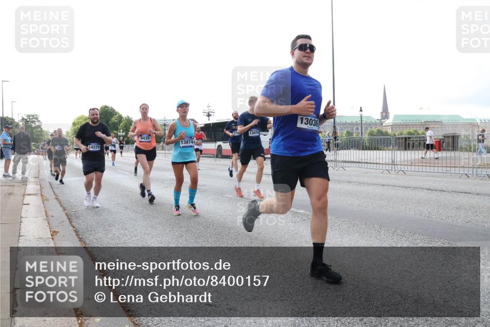 29.06.2025 - hella hamburg halbmarathon Lena Gebhardt http://msf.ph/oto/8400157 29.06.2025 10:03:13 Lombardsbrücke 13036, 276, 13474, 9439, 13874, 12169, 14225, 1114, 1135, 1138, 1161, 1414, 1450, 1482, 1885, 2594, 2619, 2780, 2782, 2810, 3572, 3630, 4204, 4307, 4511, 4613, 4665, 4904, 5734, 6208, 6217, 6391, 6453, 6752, 6815, 6997, 7210, 7211, 7277, 7278, 7279, 7290, 7706, 7935, 8481, 8483, 8614, 9006, 9439, 9453, 10128, 10824, 11556, 11935, 12169, 12177, 12211, 12212, 12377, 12422, 12843, 12908, 13036, 13474, 13664, 13732, 13857, 13874, 13976, 14224, 15539, 16371, 17226, 18028 meine-sportfotos.de