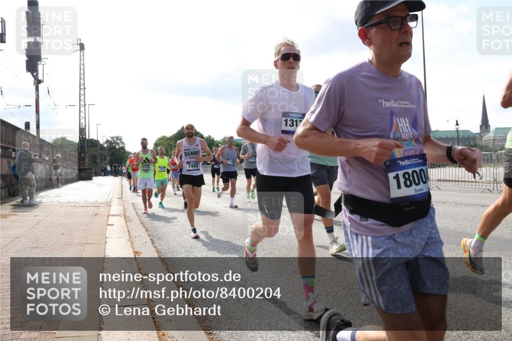 29.06.2025 - hella hamburg halbmarathon Lena Gebhardt http://msf.ph/oto/8400204 29.06.2025 09:48:54 Lombardsbrücke 124, 11105, 1571, 7482, 7310, 1312, 1800, 1042, 1290, 1505, 1571, 1600, 1603, 1710, 2044, 2262, 2399, 2707, 2797, 3480, 3547, 4062, 4359, 4381, 5003, 5124, 5307, 5554, 5709, 6037, 6047, 6993, 7152, 7154, 7310, 7482, 7743, 7884, 7981, 8002, 8121, 8358, 8571, 9403, 9640, 9643, 10190, 10369, 10451, 10738, 10852, 10877, 11106, 11177, 11423, 11447, 12044, 12051, 12088, 12091, 12168, 12488, 12739, 13064, 13137, 13190, 13372, 13483, 13755, 13940, 13975, 14075, 14603, 15931 meine-sportfotos.de