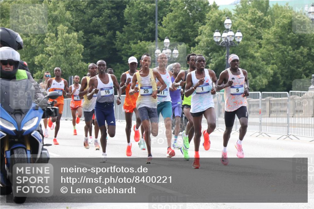 29.06.2025 - hella hamburg halbmarathon Lena Gebhardt http://msf.ph/oto/8400221 29.06.2025 09:31:07 Lombardsbrücke 16, 25, 5 meine-sportfotos.de