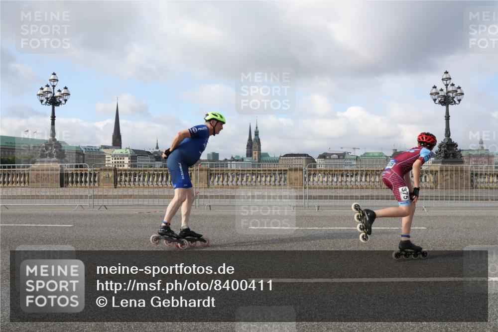 29.06.2025 - hella hamburg halbmarathon Lena Gebhardt http://msf.ph/oto/8400411 29.06.2025 08:53:16 Lombardsbrücke 375 meine-sportfotos.de