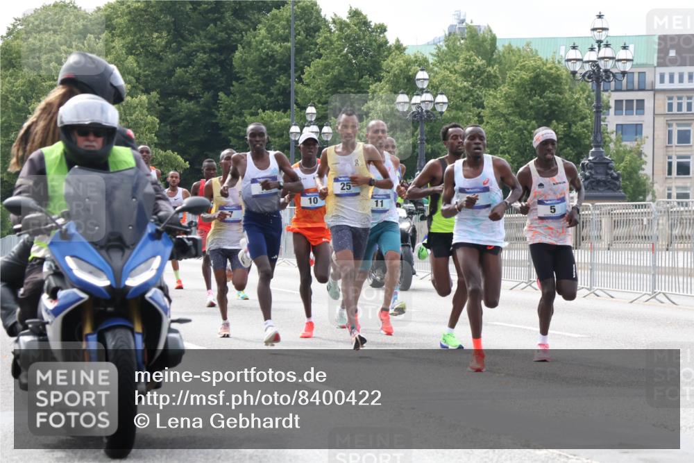 29.06.2025 - hella hamburg halbmarathon Lena Gebhardt http://msf.ph/oto/8400422 29.06.2025 09:31:08 Lombardsbrücke 10, 25, 11, 5 meine-sportfotos.de