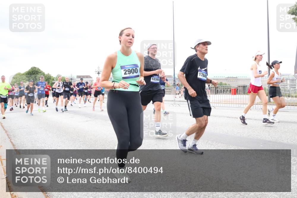 29.06.2025 - hella hamburg halbmarathon Lena Gebhardt http://msf.ph/oto/8400494 29.06.2025 10:58:03 Lombardsbrücke 2015, 17956, 3644, 6316, 133, 11353, 2900, 10380, 474, 17849, 1001, 1123, 1242, 1248, 1265, 1388, 1845, 2015, 2043, 2169, 2273, 2275, 2451, 2567, 2900, 3191, 3644, 3936, 3954, 4059, 4117, 4429, 4521, 4830, 5104, 5632, 5676, 5736, 5782, 6316, 6337, 6825, 6916, 7172, 7193, 7262, 7556, 7617, 7664, 7720, 7783, 7977, 7990, 8076, 8159, 8439, 8440, 8441, 8442, 8474, 8512, 8708, 8713, 8773, 8888, 9059, 9180, 9233, 9239, 9318, 9319, 9394, 9398, 9436, 9481, 9496, 9613, 9636, 9832 meine-sportfotos.de