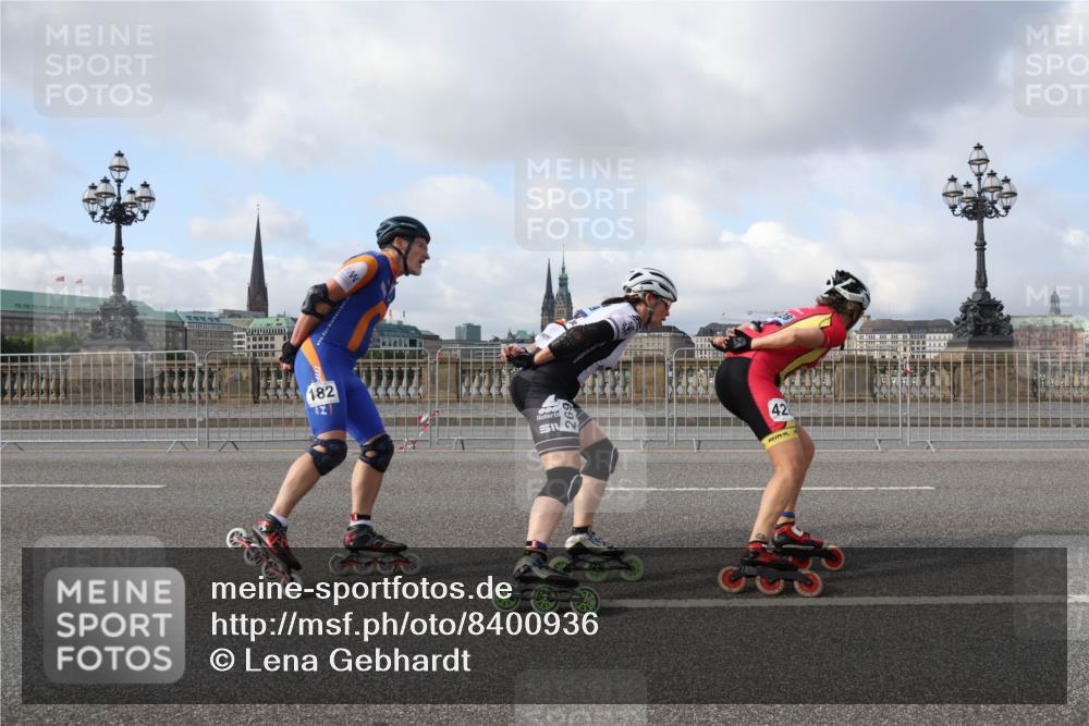 29.06.2025 - hella hamburg halbmarathon Lena Gebhardt http://msf.ph/oto/8400936 29.06.2025 08:53:24 Lombardsbrücke 182, 42 meine-sportfotos.de