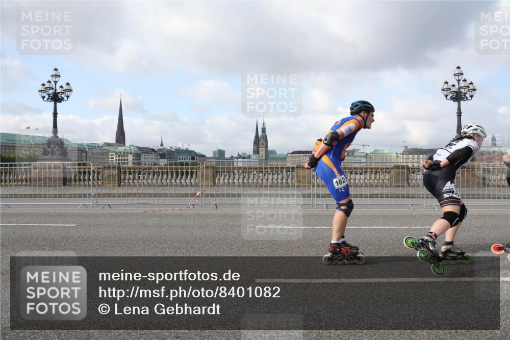 29.06.2025 - hella hamburg halbmarathon Lena Gebhardt http://msf.ph/oto/8401082 29.06.2025 08:53:25 Lombardsbrücke 182 meine-sportfotos.de