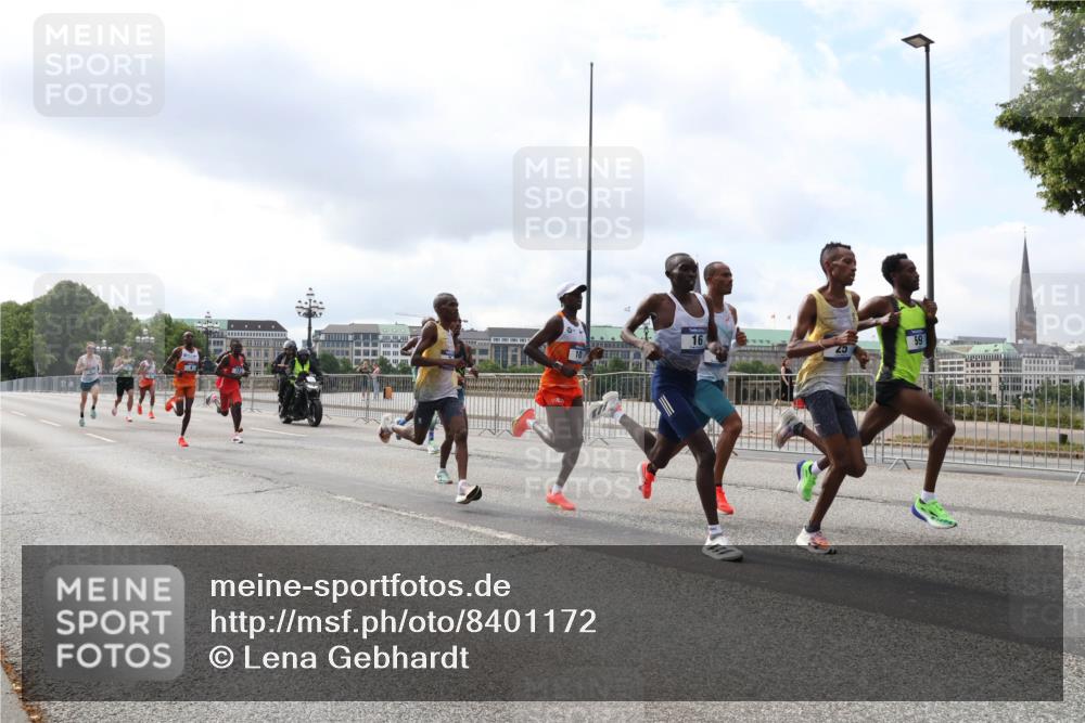 29.06.2025 - hella hamburg halbmarathon Lena Gebhardt http://msf.ph/oto/8401172 29.06.2025 09:31:11 Lombardsbrücke 16, 59, 25 meine-sportfotos.de
