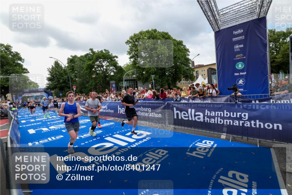 29.06.2025 - hella hamburg halbmarathon Zöllner http://msf.ph/oto/8401247 29.06.2025 10:37:31 Ziel 2767, 5042, 6047, 7831, 9017, 9914, 12739, 13372, 15888, 17306, 18159, 18723 meine-sportfotos.de