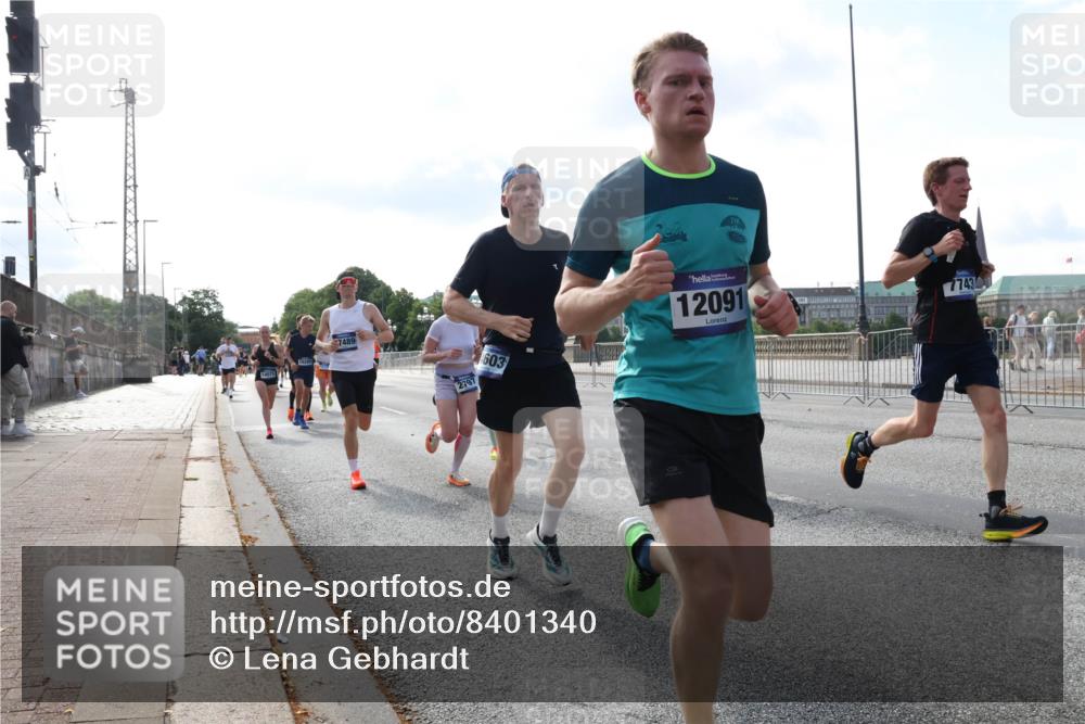 29.06.2025 - hella hamburg halbmarathon Lena Gebhardt http://msf.ph/oto/8401340 29.06.2025 09:49:02 Lombardsbrücke 16280, 7489, 2797, 603, 12091, 77434, 1042, 1571, 1600, 1603, 2044, 2262, 2399, 2707, 2797, 3116, 3480, 3547, 4062, 4359, 4381, 5003, 5050, 5124, 5307, 5889, 6037, 6047, 6149, 6771, 6993, 7109, 7152, 7154, 7310, 7482, 7743, 7981, 8002, 8121, 8358, 8571, 9640, 9643, 10190, 10369, 10451, 10738, 10877, 11106, 11177, 11423, 11447, 11952, 12044, 12088, 12091, 12168, 12739, 13064, 13137, 13158, 13190, 13372, 13755, 13900, 13940, 14075, 14311, 14603 meine-sportfotos.de
