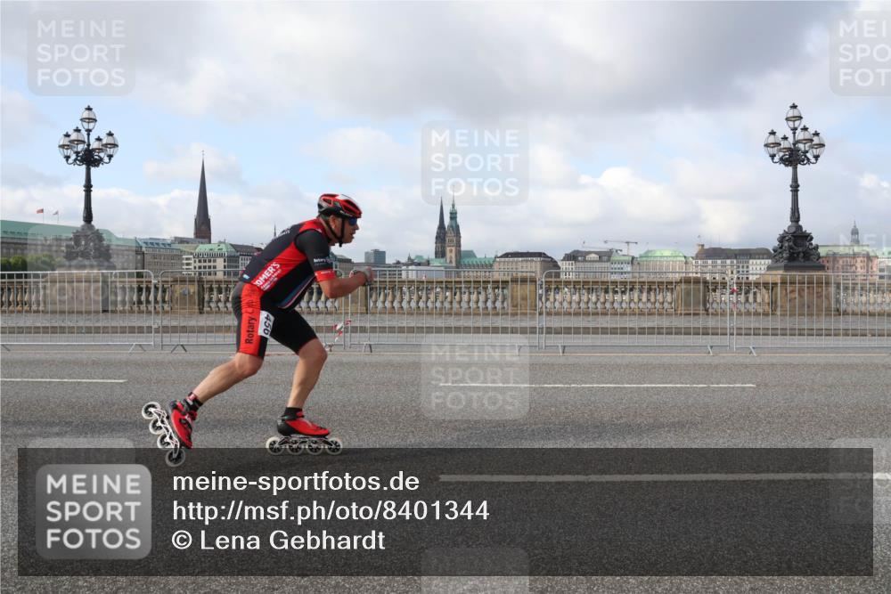 29.06.2025 - hella hamburg halbmarathon Lena Gebhardt http://msf.ph/oto/8401344 29.06.2025 08:53:26 Lombardsbrücke 99 meine-sportfotos.de