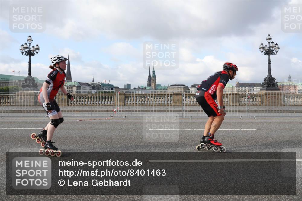 29.06.2025 - hella hamburg halbmarathon Lena Gebhardt http://msf.ph/oto/8401463 29.06.2025 08:53:26 Lombardsbrücke  meine-sportfotos.de