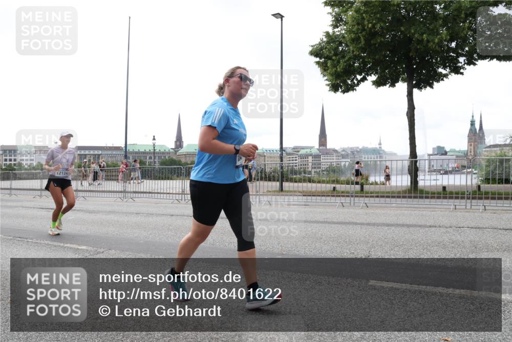 29.06.2025 - hella hamburg halbmarathon Lena Gebhardt http://msf.ph/oto/8401622 29.06.2025 10:50:02 Lombardsbrücke 1040, 1041, 1487, 1511, 1888, 2212, 2466, 2862, 2997, 3701, 3710, 3805, 3897, 4090, 4168, 4870, 5076, 5119, 5552, 5694, 5749, 5751, 5997, 6680, 6694, 6830, 7305, 7339, 7366, 7679, 7721, 7722, 7755, 8065, 8254, 9015, 9162, 9605, 9940, 10060, 10286, 10403, 10617, 10683, 10704, 11030, 11426, 11716, 11760, 12079, 12124, 12388, 13127, 13128, 13309, 13381, 13744, 13764, 13846, 14144, 14505, 14545, 14692, 14940, 15626 meine-sportfotos.de
