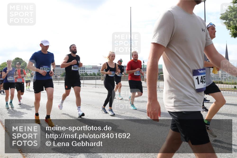 29.06.2025 - hella hamburg halbmarathon Lena Gebhardt http://msf.ph/oto/8401692 29.06.2025 10:16:14 Lombardsbrücke 1873, 2803, 10292, 15724, 28, 9881, 502, 10107, 145, 1156, 1212, 1244, 1308, 1599, 1651, 2071, 2076, 2165, 2436, 2803, 2835, 3030, 3134, 3156, 3167, 3484, 3648, 4583, 4637, 4828, 5046, 5294, 5423, 6024, 7753, 7897, 7941, 7942, 8169, 8274, 8295, 8554, 8597, 8645, 8707, 8746, 8847, 8885, 9601, 9628, 9675, 9784, 9802, 9810, 9881, 10107, 10139, 10141, 10183, 10292, 10608, 10844, 10990, 11113, 11303, 11344, 11345, 11478, 11774, 11783, 11818, 12427, 12469, 14423 meine-sportfotos.de