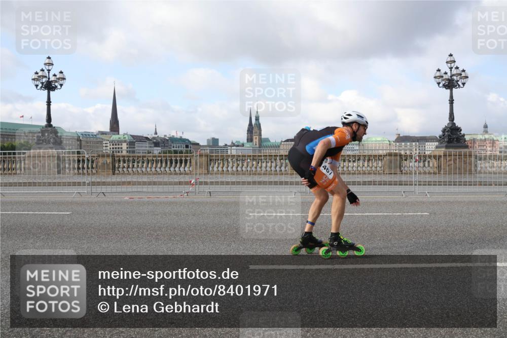 29.06.2025 - hella hamburg halbmarathon Lena Gebhardt http://msf.ph/oto/8401971 29.06.2025 08:53:27 Lombardsbrücke 467 meine-sportfotos.de