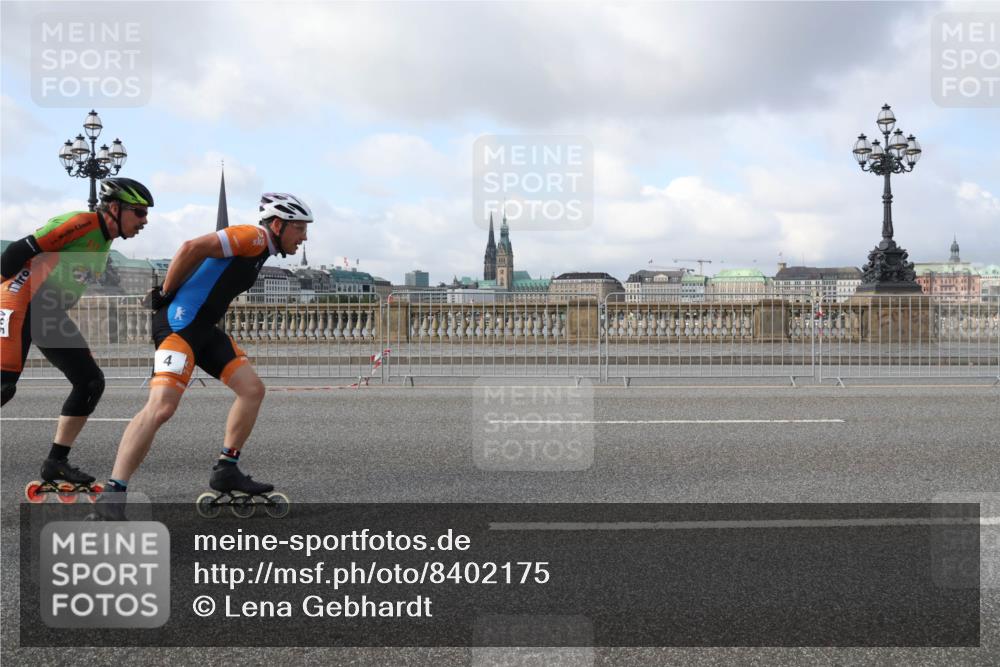 29.06.2025 - hella hamburg halbmarathon Lena Gebhardt http://msf.ph/oto/8402175 29.06.2025 08:53:28 Lombardsbrücke 000, 4 meine-sportfotos.de