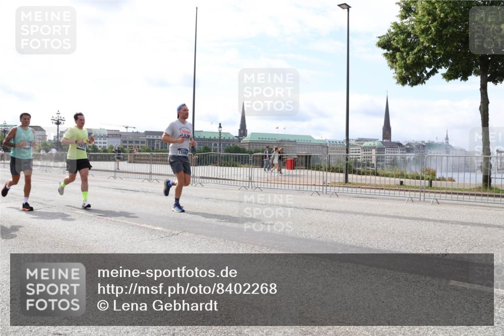 29.06.2025 - hella hamburg halbmarathon Lena Gebhardt http://msf.ph/oto/8402268 29.06.2025 10:16:18 Lombardsbrücke 12572, 17592, 1156, 1212, 1244, 1308, 1599, 1651, 2071, 2076, 2165, 2436, 2803, 2835, 3030, 3134, 3156, 3167, 3484, 3648, 3687, 4478, 4583, 4637, 4828, 5046, 5294, 5423, 6024, 6488, 7158, 7358, 7753, 7897, 8169, 8274, 8295, 8554, 8597, 8645, 8707, 8746, 8847, 8885, 9601, 9628, 9664, 9675, 9784, 9802, 9810, 9881, 10076, 10107, 10139, 10141, 10183, 10292, 10844, 10990, 11113, 11303, 11344, 11345, 11478, 11774, 11783, 11818, 12427 meine-sportfotos.de