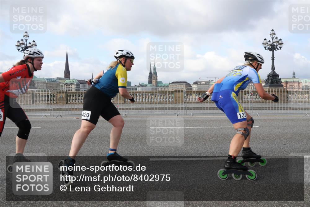 29.06.2025 - hella hamburg halbmarathon Lena Gebhardt http://msf.ph/oto/8402975 29.06.2025 08:53:30 Lombardsbrücke 420, 133 meine-sportfotos.de