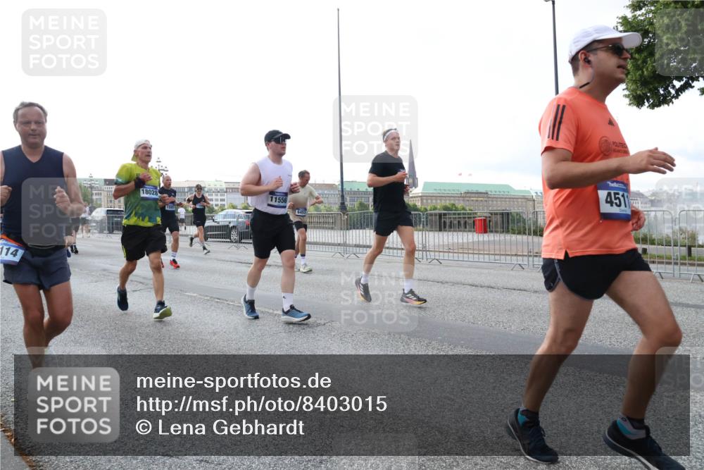 29.06.2025 - hella hamburg halbmarathon Lena Gebhardt http://msf.ph/oto/8403015 29.06.2025 10:03:30 Lombardsbrücke 114, 18028, 1885, 11556, 6453, 4511, 1114, 1135, 1138, 1161, 1414, 1450, 1885, 2277, 2594, 2619, 2683, 2759, 2780, 2782, 3572, 4307, 4511, 5384, 5396, 5464, 6208, 6391, 6453, 7006, 7210, 7211, 7277, 7278, 7279, 7290, 7706, 7935, 8484, 8727, 9439, 9453, 10389, 10824, 11402, 11556, 12169, 12177, 12211, 12212, 12377, 12422, 12843, 13036, 13474, 13664, 13732, 13793, 13857, 13874, 13976, 15539, 15643, 15859, 16371, 16621, 17226, 17550, 18028 meine-sportfotos.de