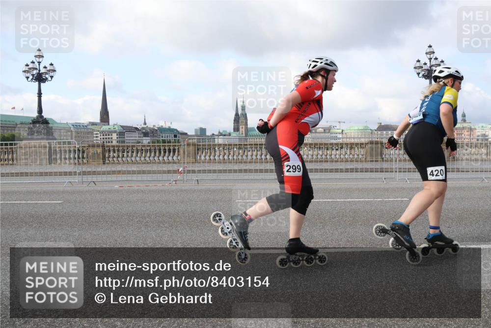 29.06.2025 - hella hamburg halbmarathon Lena Gebhardt http://msf.ph/oto/8403154 29.06.2025 08:53:30 Lombardsbrücke 299, 7702, 420 meine-sportfotos.de