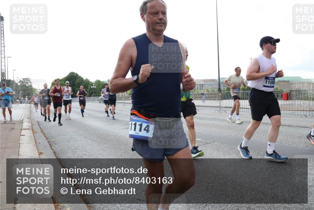 29.06.2025 - hella hamburg halbmarathon Lena Gebhardt http://msf.ph/oto/8403163 29.06.2025 10:03:31 Lombardsbrücke 7279, 77, 7278, 1114, 6453, 11556, 1114, 1135, 1138, 1161, 1367, 1414, 1450, 1885, 2277, 2594, 2619, 2683, 2759, 2780, 2782, 3572, 4307, 4511, 5384, 5396, 5464, 6208, 6391, 6453, 7006, 7210, 7211, 7277, 7278, 7279, 7290, 7706, 7935, 8484, 8727, 9280, 9439, 9453, 10389, 10824, 11402, 11556, 12169, 12177, 12211, 12212, 12377, 12843, 13036, 13474, 13664, 13732, 13793, 13857, 13874, 13976, 15539, 15643, 15859, 16371, 16621, 17226, 17550, 18028 meine-sportfotos.de
