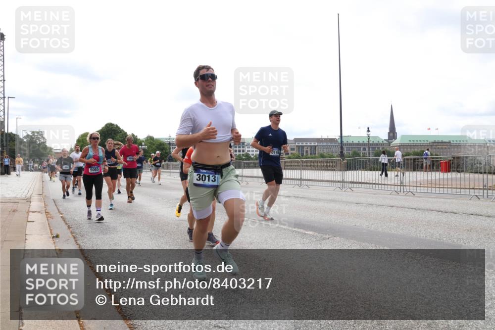 29.06.2025 - hella hamburg halbmarathon Lena Gebhardt http://msf.ph/oto/8403217 29.06.2025 10:24:01 Lombardsbrücke 1444, 5055, 3013, 8149, 1005, 1009, 1304, 1389, 1444, 1545, 2125, 2489, 3013, 3185, 3285, 3579, 4122, 4391, 4597, 4646, 4684, 4719, 4990, 4993, 5039, 5055, 5160, 5258, 5260, 5358, 5406, 5661, 5954, 6747, 7013, 7426, 7920, 8031, 8141, 8149, 8167, 8181, 8187, 8297, 8502, 8676, 8717, 9217, 9603, 9715, 10649, 11044, 11300, 11306, 11347, 11415, 11454, 11793, 12210, 13149, 13711, 14521, 15739, 15853, 16251, 17199 meine-sportfotos.de