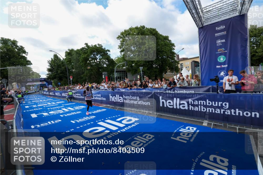29.06.2025 - hella hamburg halbmarathon Zöllner http://msf.ph/oto/8403509 29.06.2025 10:01:12 Ziel 5 meine-sportfotos.de