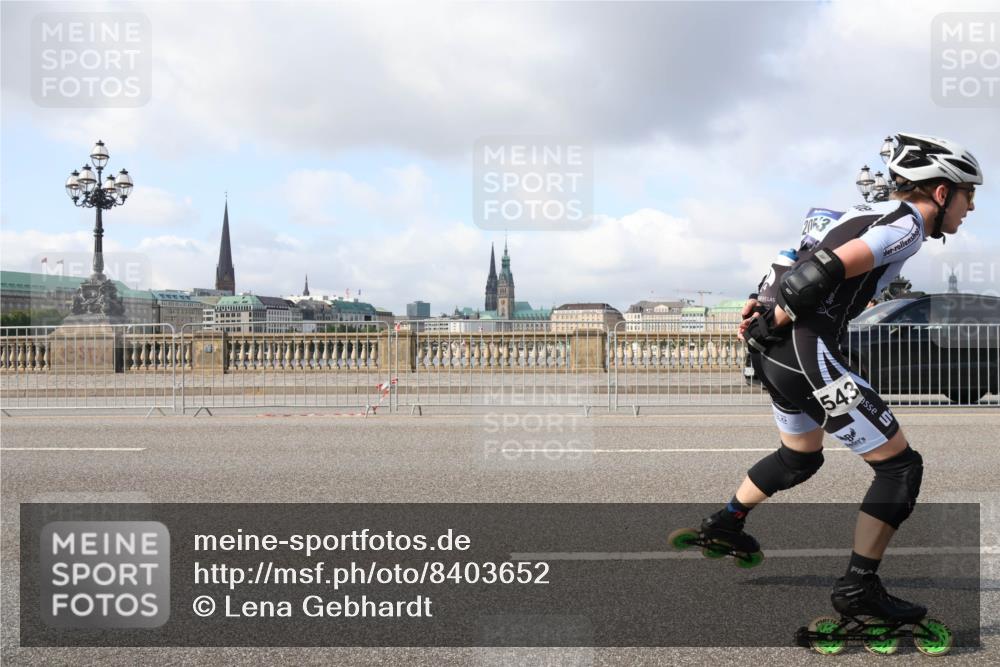 29.06.2025 - hella hamburg halbmarathon Lena Gebhardt http://msf.ph/oto/8403652 29.06.2025 08:54:04 Lombardsbrücke 203, 543 meine-sportfotos.de