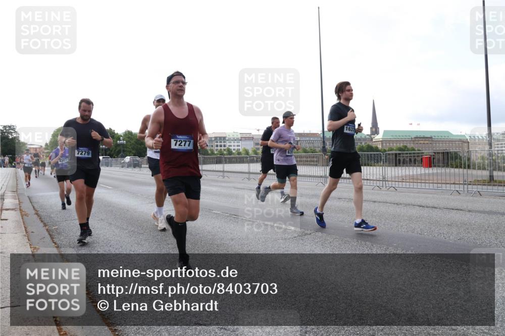 29.06.2025 - hella hamburg halbmarathon Lena Gebhardt http://msf.ph/oto/8403703 29.06.2025 10:03:33 Lombardsbrücke 4307, 7277, 12, 639, 7279, 1637, 1114, 1135, 1138, 1161, 1367, 1414, 1450, 1885, 2277, 2594, 2619, 2683, 2759, 2782, 3572, 4307, 4511, 5384, 5396, 5464, 6391, 6453, 7006, 7210, 7211, 7277, 7278, 7279, 7290, 7306, 7706, 7935, 8484, 8727, 9280, 9439, 9453, 10389, 10824, 11402, 11556, 12177, 12211, 12212, 12377, 12843, 13036, 13474, 13664, 13732, 13793, 13857, 13874, 13976, 15539, 15643, 15859, 16371, 16621, 17226, 17550, 18028 meine-sportfotos.de