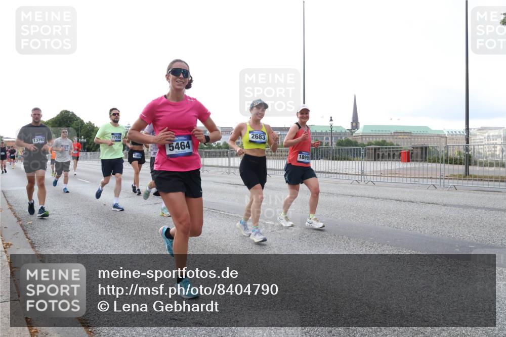 29.06.2025 - hella hamburg halbmarathon Lena Gebhardt http://msf.ph/oto/8404790 29.06.2025 10:03:44 Lombardsbrücke 13793, 17550, 15859, 5464, 2683, 18999, 1032, 1114, 1161, 1355, 1367, 1885, 2277, 2594, 2619, 2683, 2759, 4095, 4307, 4511, 5363, 5384, 5396, 5464, 5613, 6391, 6453, 7006, 7277, 7278, 7279, 7290, 7306, 7485, 7935, 8469, 8484, 8727, 9280, 9453, 9899, 10389, 11402, 11556, 11614, 12211, 12212, 12336, 12377, 12653, 12843, 13173, 13793, 13976, 15520, 15539, 15643, 15859, 16113, 16371, 16621, 17098, 17226, 17550, 18028 meine-sportfotos.de