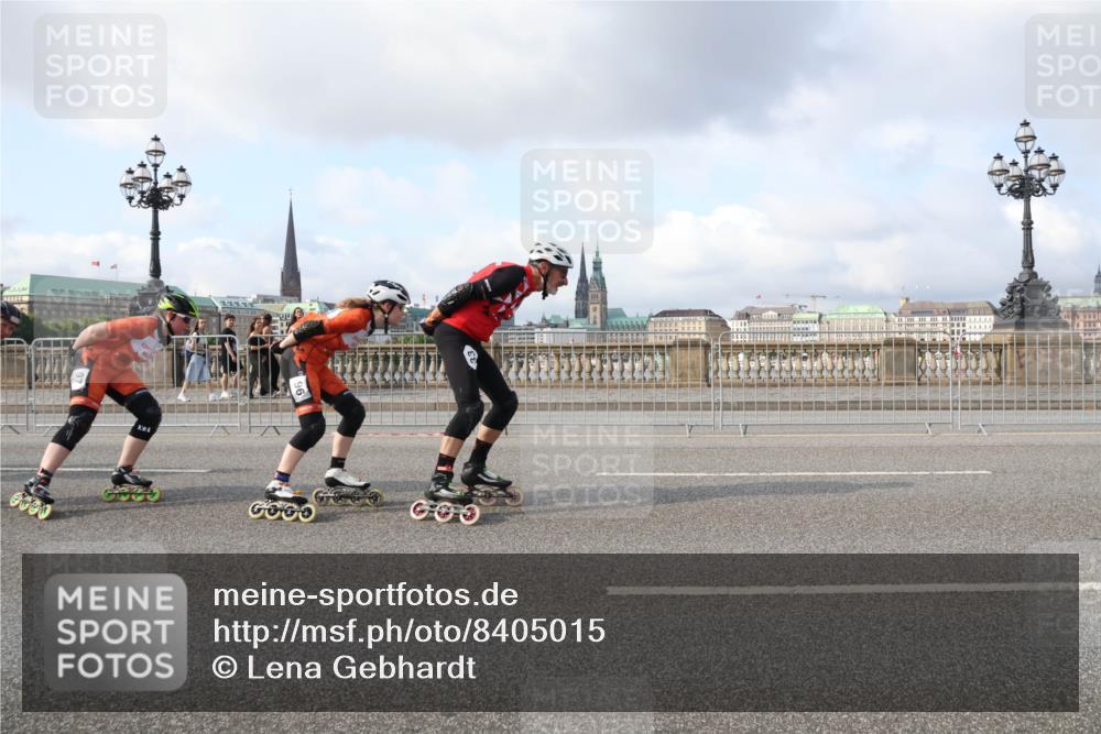 29.06.2025 - hella hamburg halbmarathon Lena Gebhardt http://msf.ph/oto/8405015 29.06.2025 08:54:22 Lombardsbrücke 00, 6, 0001 meine-sportfotos.de