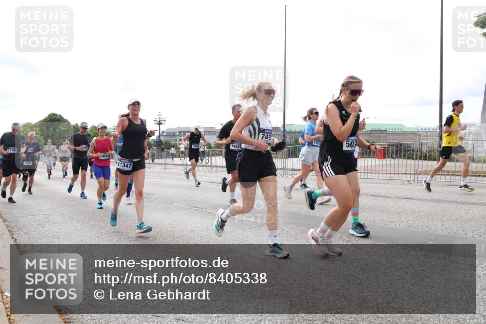 29.06.2025 - hella hamburg halbmarathon Lena Gebhardt http://msf.ph/oto/8405338 29.06.2025 10:24:16 Lombardsbrücke 11306, 1389, 443, 11347, 14824, 742, 3579, 503, 1005, 1009, 1064, 1389, 1444, 1545, 2132, 2477, 2489, 3013, 3185, 3285, 3421, 3579, 3786, 4122, 4162, 4464, 4597, 4684, 4719, 4990, 4993, 5039, 5055, 5258, 5260, 5358, 5661, 5954, 6478, 6524, 6526, 7013, 7426, 7528, 7920, 7975, 8141, 8149, 8167, 8187, 8297, 8502, 8717, 9063, 9217, 9603, 11044, 11306, 11347, 11415, 11454, 12210, 13111, 13113, 13380, 13573, 13638, 13711, 14143 meine-sportfotos.de