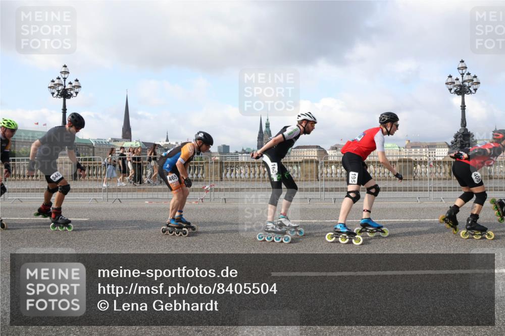 29.06.2025 - hella hamburg halbmarathon Lena Gebhardt http://msf.ph/oto/8405504 29.06.2025 08:54:23 Lombardsbrücke 346, 465, 5 meine-sportfotos.de