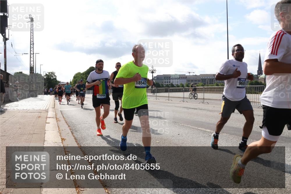 29.06.2025 - hella hamburg halbmarathon Lena Gebhardt http://msf.ph/oto/8405655 29.06.2025 09:49:34 Lombardsbrücke 15094, 968, 18547, 1343, 1445, 1603, 1975, 2044, 2324, 2573, 2707, 2745, 2750, 2849, 2949, 2980, 3014, 3116, 3136, 3282, 3431, 4148, 4303, 4425, 4766, 5050, 5648, 5889, 6095, 6149, 6771, 7035, 7109, 7229, 7796, 7981, 8358, 8370, 8465, 9264, 9265, 9296, 9686, 9914, 10369, 10680, 10930, 11447, 11765, 11952, 12088, 12098, 12839, 13064, 13141, 13158, 13190, 13800, 13900, 14075, 14077, 14204, 14311, 14359, 14374, 14603, 14629, 14667, 14688, 14789, 15094 meine-sportfotos.de