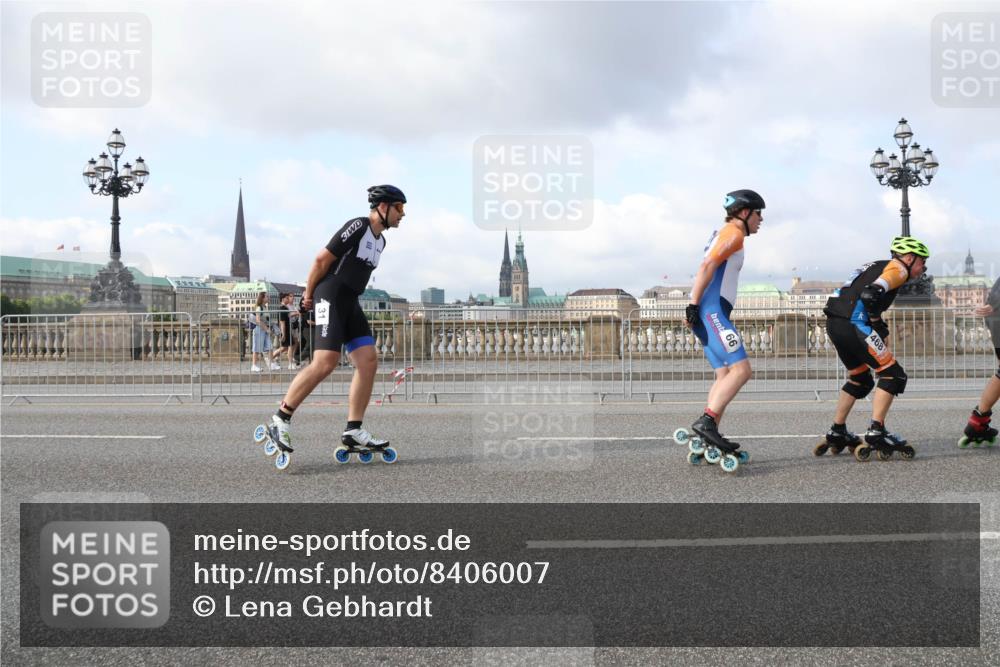 29.06.2025 - hella hamburg halbmarathon Lena Gebhardt http://msf.ph/oto/8406007 29.06.2025 08:54:24 Lombardsbrücke 3, 66, 468 meine-sportfotos.de