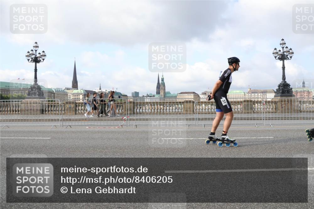 29.06.2025 - hella hamburg halbmarathon Lena Gebhardt http://msf.ph/oto/8406205 29.06.2025 08:54:24 Lombardsbrücke 3, 3 meine-sportfotos.de