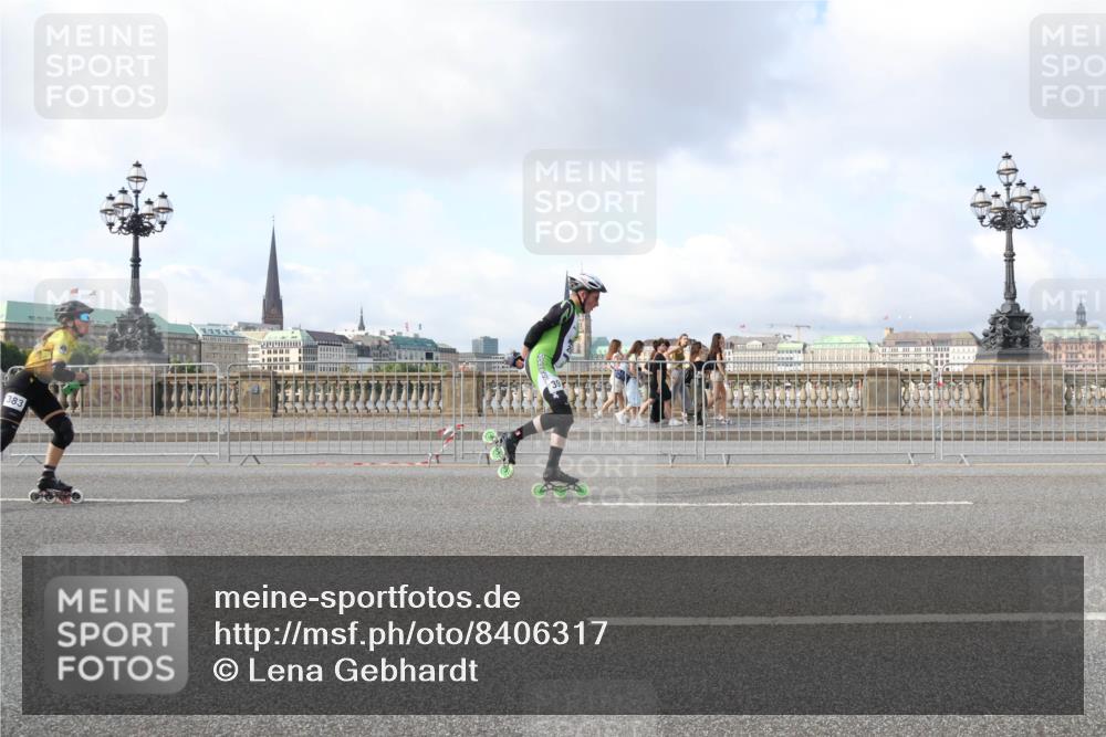 29.06.2025 - hella hamburg halbmarathon Lena Gebhardt http://msf.ph/oto/8406317 29.06.2025 08:54:30 Lombardsbrücke 383 meine-sportfotos.de