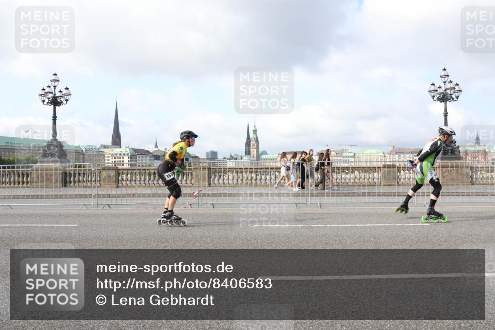 29.06.2025 - hella hamburg halbmarathon Lena Gebhardt http://msf.ph/oto/8406583 29.06.2025 08:54:31 Lombardsbrücke 383 meine-sportfotos.de